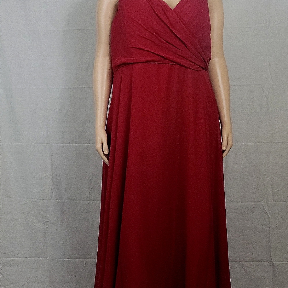 NEW Alfred Angelo size 30W caberet color long bridesmaid dress.